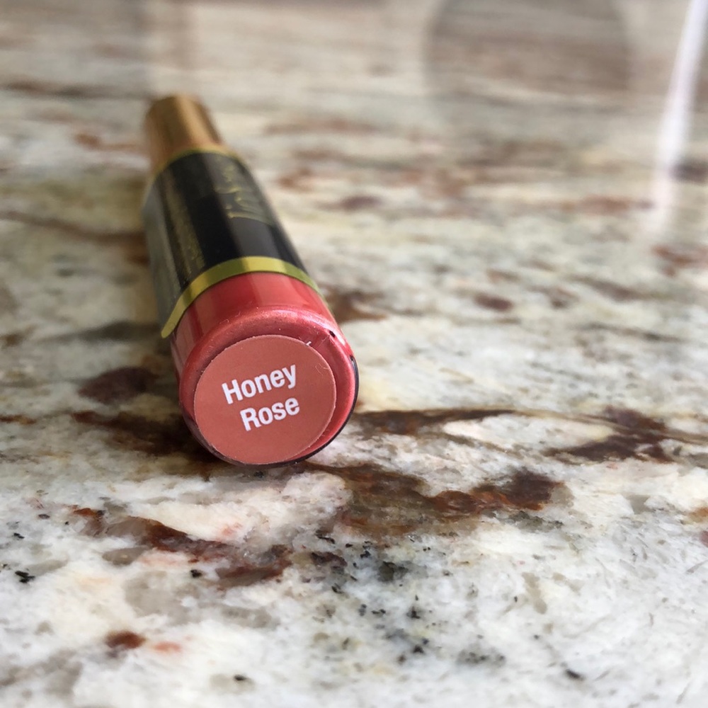 LipSense lip color in Honey Rose